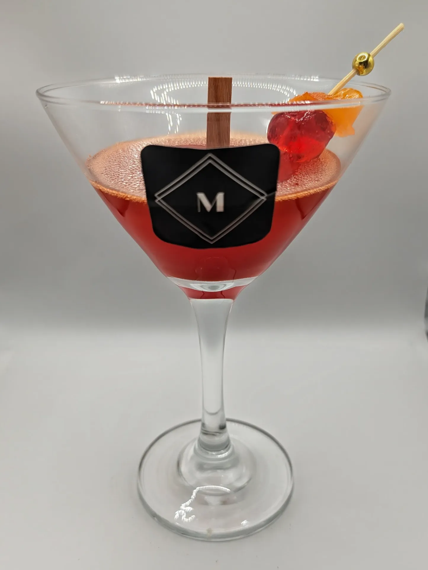 M.anhattan